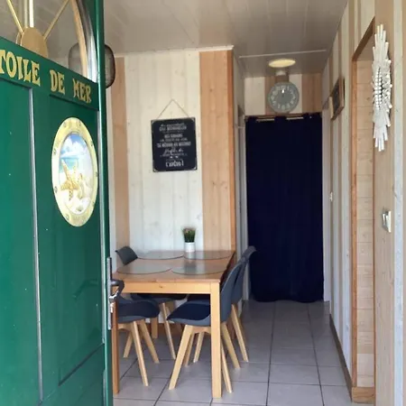 L'etoile De , Maison En Plein Centre בית נופש *