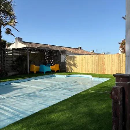 L'etoile De , Maison En Plein Centre